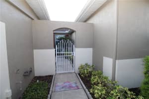 704 TREMONT GREENS LANE, SUN CITY CENTER, FL 33573 - MLS#MFRTB8430421