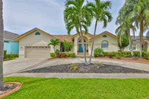 913 ALLEGRO LANE, APOLLO BEACH, FL 33572 - MLS#MFRTB8430515