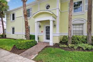 4720 COQUINA KEY DRIVE, ST PETERSBURG, FL 33705 - MLS#MFRTB8430575