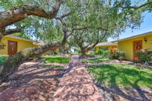 401 DORCHESTER PL #69, SUN CITY CENTER, FL 33573 - MLS#MFRTB8430595