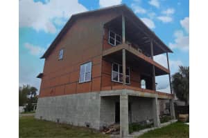 1203 BAY SHORE BOULEVARD, INDIAN ROCKS BEACH, FL 33785 - MLS#MFRTB8430644