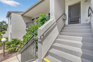 2387 LAKE HEATHER HEIGHTS COURT, DUNEDIN, FL 34698 - MLS#MFRTB8430648