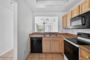 2387 LAKE HEATHER HEIGHTS COURT, DUNEDIN, FL 34698 - MLS#MFRTB8430648