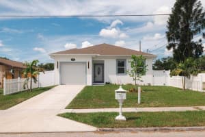 8424 16TH STREET, TAMPA, FL 33604 - MLS#MFRTB8430672