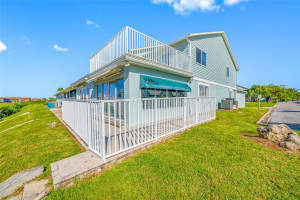 9410 TARA CAY COURT, SEMINOLE, FL 33776 - MLS#MFRTB8430754