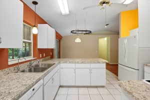 3900 BAY AVENUE, CRYSTAL RIVER, FL 34428 - MLS#MFRTB8430768