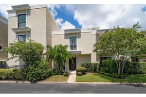 2813 HAWTHORNE ROAD, TAMPA, FL 33611 - MLS#MFRTB8430788