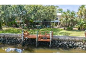 11316 BAYSHORE DRIVE, CRYSTAL RIVER, FL 34429 - MLS#MFRTB8430811