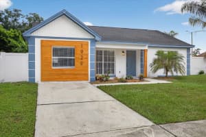 1929 CROWN PARK DRIVE, VALRICO, FL 33594 - MLS#MFRTB8430813