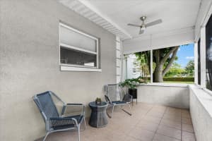 819 SOUTHWEST BOULEVARD, ST PETERSBURG, FL 33703 - MLS#MFRTB8430832