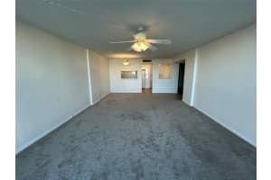 400 ISLAND WAY, CLEARWATER BEACH, FL 33767 - MLS#MFRTB8430838