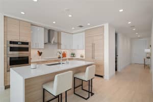 301 1ST STREET, ST PETERSBURG, FL 33701 - MLS#MFRTB8430857