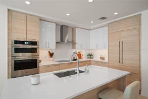 301 1ST STREET, ST PETERSBURG, FL 33701 - MLS#MFRTB8430857