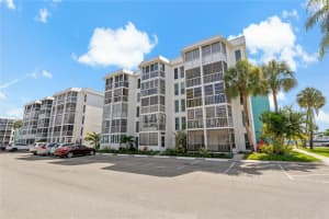 4910 38TH WAY, ST PETERSBURG, FL 33711 - MLS#MFRTB8430906