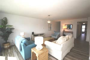 1655 HIGHLAND AVENUE, CLEARWATER, FL 33756 - MLS#MFRTB8431001