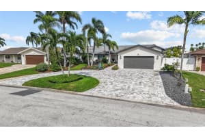 1236 79TH STREET, ST PETERSBURG, FL 33707 - MLS#MFRTB8431077