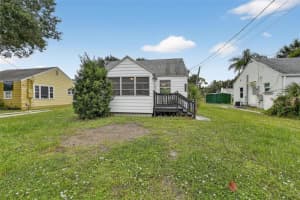 3806 CHAPEL DRIVE, SARASOTA, FL 34234 - MLS#MFRTB8431078