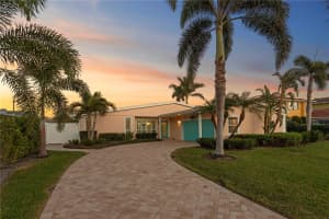 3943 FONTAINEBLEAU DRIVE, TAMPA, FL 33634 - MLS#MFRTB8431085