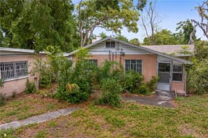 805 129TH AVENUE, TAMPA, FL 33612 - MLS#MFRTB8431090