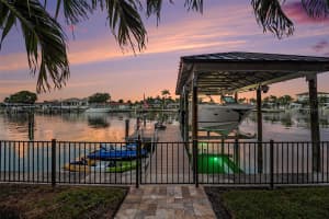 231 MIDWAY ISLAND, CLEARWATER BEACH, FL 33767 - MLS#MFRTB8431098