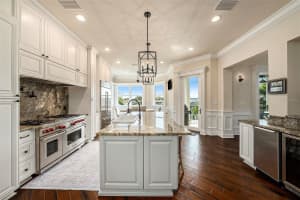 231 MIDWAY ISLAND, CLEARWATER BEACH, FL 33767 - MLS#MFRTB8431098