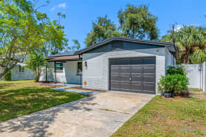 1411 39th Ave N, ST PETERSBURG