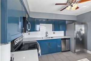 2000 22ND AVENUE, ST PETERSBURG, FL 33712 - MLS#MFRTB8431125