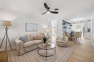 162 LINCOLN CIRCLE, ST PETERSBURG, FL 33702 - MLS#MFRTB8431137