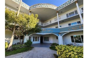 2380 World Parkway Blvd #28, CLEARWATER