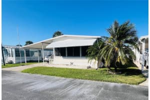 2213 PIAZZA DRIVE, SARASOTA, FL 34238 - MLS#MFRTB8431259