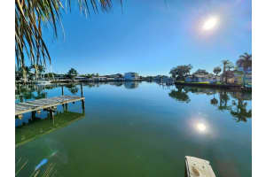 1450 SEA GULL DRIVE, ST PETERSBURG, FL 33707 Sold 12/08/25