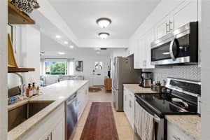 109 34TH AVENUE, ST PETERSBURG, FL 33704 - MLS#MFRTB8431327