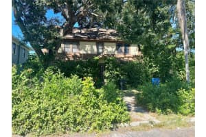 2332 5th St N, ST PETERSBURG