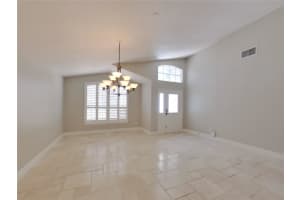 MLS# MFRTB8431430, Oviedo, Florida 32765