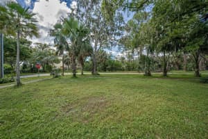 416 Woodward Ave Oldsmar, FL 34677 - Off Market