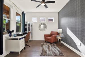 2433 9TH AVENUE, ST PETERSBURG, FL 33705 - MLS#MFRTB8431447