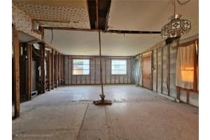 1211 BAY PALM BOULEVARD, INDIAN ROCKS BEACH, FL 33785 - MLS#MFRTB8431479
