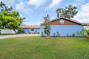 6704 GATEWAY DRIVE, TAMPA, FL 33615 - MLS#MFRTB8431515