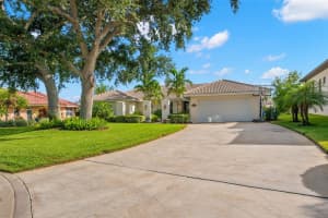 2280 MERMAID POINT NE, ST PETERSBURG, FL 33703 - MLS#MFRTB8431519