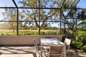 4220 FAIRWAY RUN, TAMPA, FL 33618 - MLS#MFRTB8431540