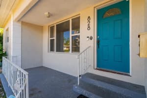 828 50TH AVENUE, ST PETERSBURG, FL 33705 - MLS#MFRTB8431549