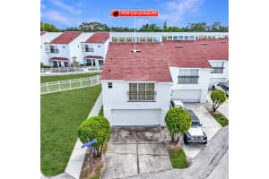 9519 CITRUS GLEN, TAMPA, FL 33618 - MLS#MFRTB8431566
