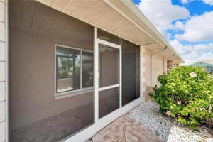 1010 YELLOWBIRD PLACE, SUN CITY CENTER, FL 33573 - MLS#MFRTB8431593