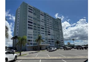 31 ISLAND WAY, CLEARWATER BEACH, FL 33767 - MLS#MFRTB8431602