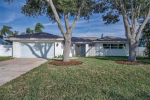 1695 Clearwater Harbor Dr, LARGO 1695 Clearwater Harbor Dr, LARGO