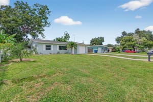 12432 136TH LANE, LARGO, FL 33774 - MLS#MFRTB8431620