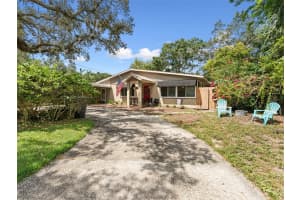 12510 NOREAST LAKE DRIVE, TAMPA, FL 33612 - MLS#MFRTB8431629