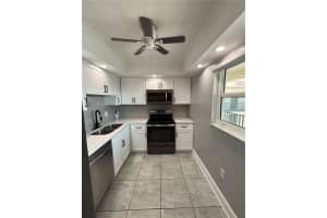 10280 IMPERIAL POINT DRIVE, LARGO, FL 33774 - MLS#MFRTB8431641