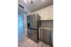 385 MCMULLEN BOOTH ROAD, CLEARWATER, FL 33759 - MLS#MFRTB8431664