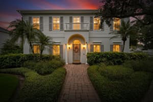 4401 W Cleveland St, TAMPA